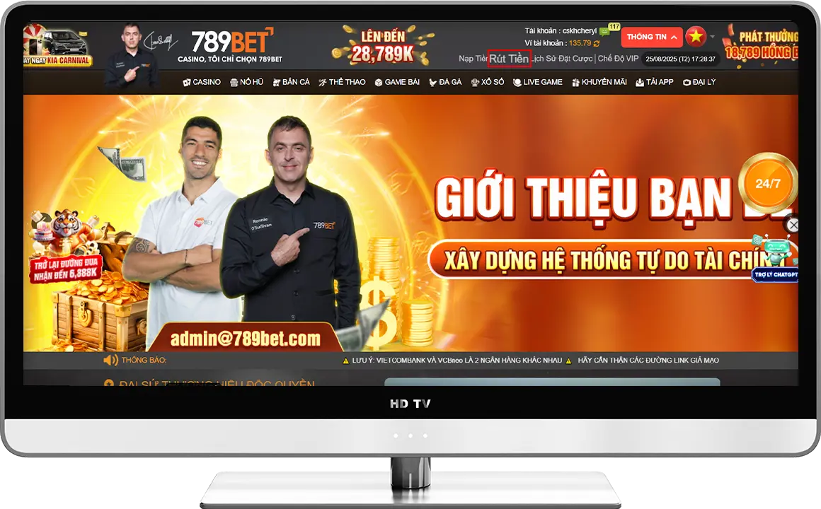 Bước 1: Tại giao diện chính thức chọn "thông tin" »»  tiếp tục chọn "rút tiền"